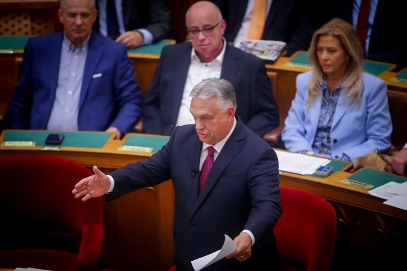 Orbán és a román sírgyalázók furcsa szövetségre léptek!