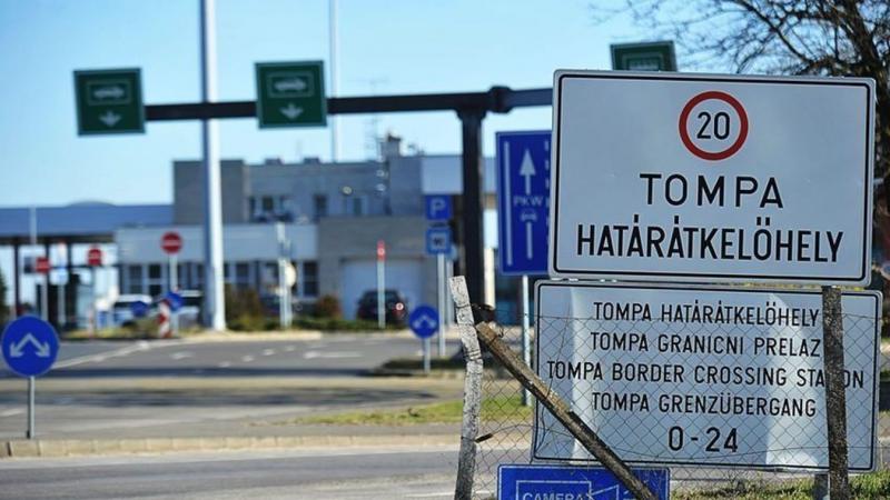 Kamubélyeg a határon: a hamis útlevéllel utazók gyorsan lebuktak.