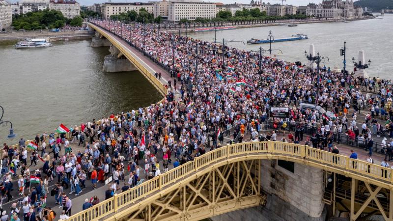 Orbán Viktor a Kossuth téren fogja megosztani gondolatait október 23-án.
