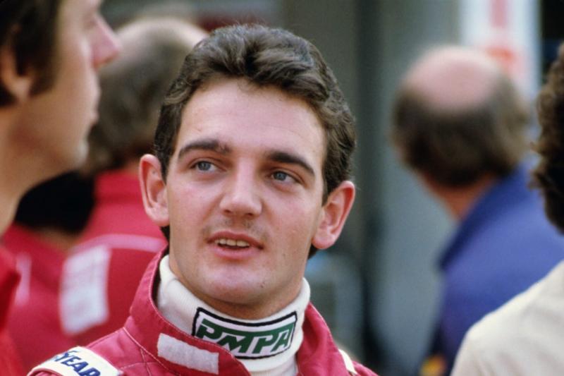 Füvezés után felülmúlta Laudát, de ennek ellenére csupán néhány F1-es verseny állt rendelkezésére, hogy megmutassa a Senna szintű tehetségét.