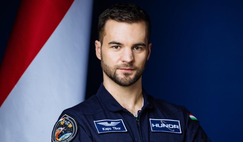 A magyar űrkutatás új fejezethez érkezett, mely mérföldkőnek számít az ország történetében. Az elkövetkező időszakban olyan jelentős események várhatóak, amelyek nemcsak a tudományos életet, hanem a nemzet büszkeségét is új magasságokba emelik.