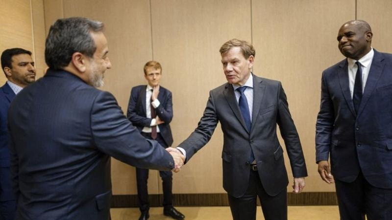 A genfi találkozó sajnos nem hozta meg a várt eredményeket, és kudarcba fulladt.