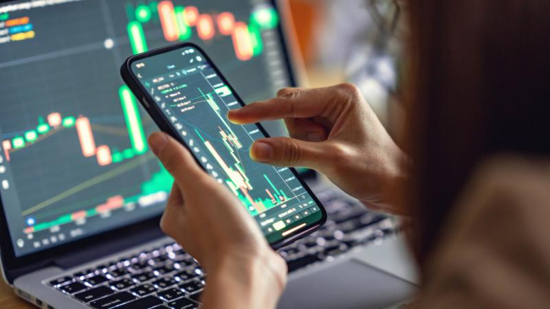 Óriási nyereséget realizálhatott bárki, akinek akár csak egyetlen bitcoinja volt: a kriptovaluták ára drámai mértékben emelkedett. - Pénzcentrum