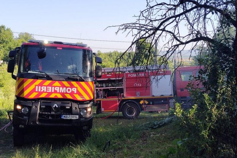 Tetőtűz Turconban: a lakók az utolsó percben mentették meg a gázpalackokat.