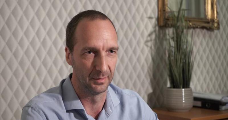 Milyen irányba vezethet a Matolcsy-féle MNB-botrány? Ezt a kérdést is felvetjük Oszkó Péterrel a Klasszis Klub Live esemény keretein belül.